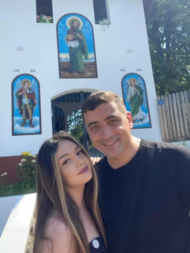 cine-este-viitoarea-sotie-a-lui-george-simion-are-doar-24-de-ani-si-lucreaza-deja-in-parlament-775628