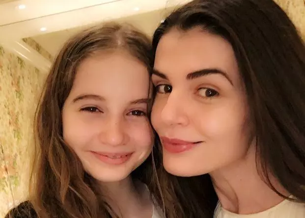 Monica Gabor si fiica ei