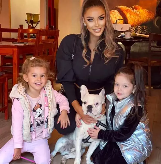 bianca-dragusanu-mama-vitrega-pentru-fetita-cea-mica-a-lui-alex-bodi-hp1