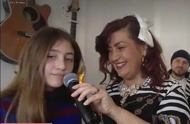 rona-hartner-si-fiica-ei-1-1-e1684249561259