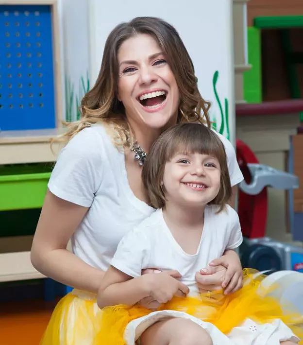 Intalnirea-speciala-dintre-Tily-Niculae-si-fiica-ei-624x710