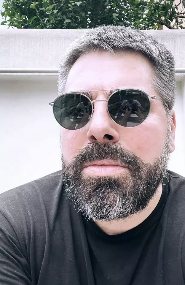 maurice-munteanu-servicii-intime-9