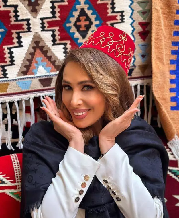 iulia-vantur-3
