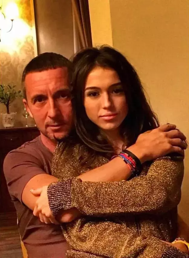 Teodora-si-meme-stoica-1