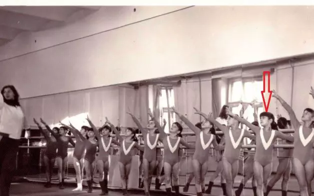 Aşa arăta Nadia Comăneci la 6 ani, când s-a apucat de gimnastică