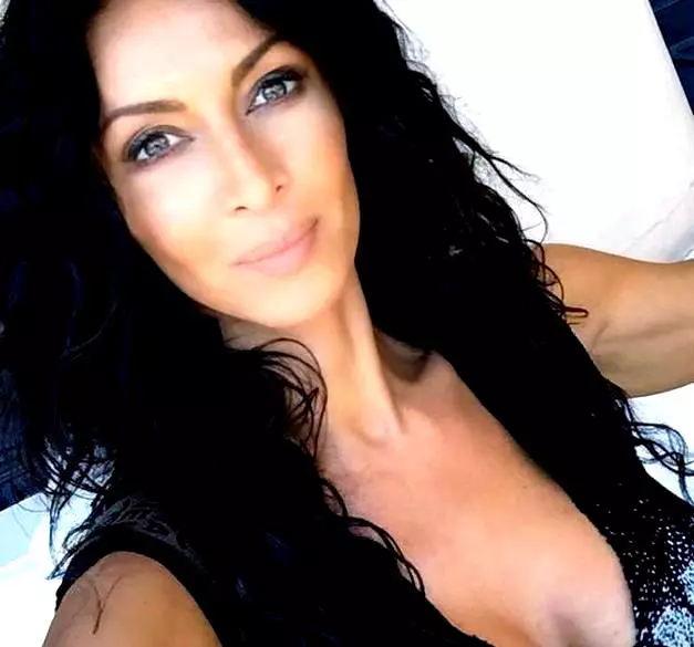 Mihaela-Radulescu-8-1-4