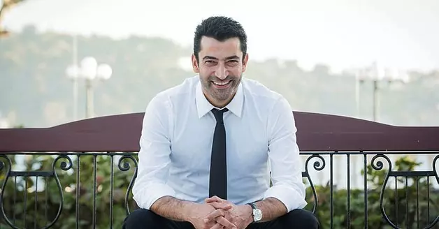Zeynep Beşerler și Kenan İmirzalıoğlu  (3)