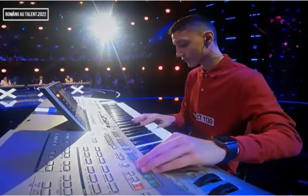 Emanuel Romanii au talent
