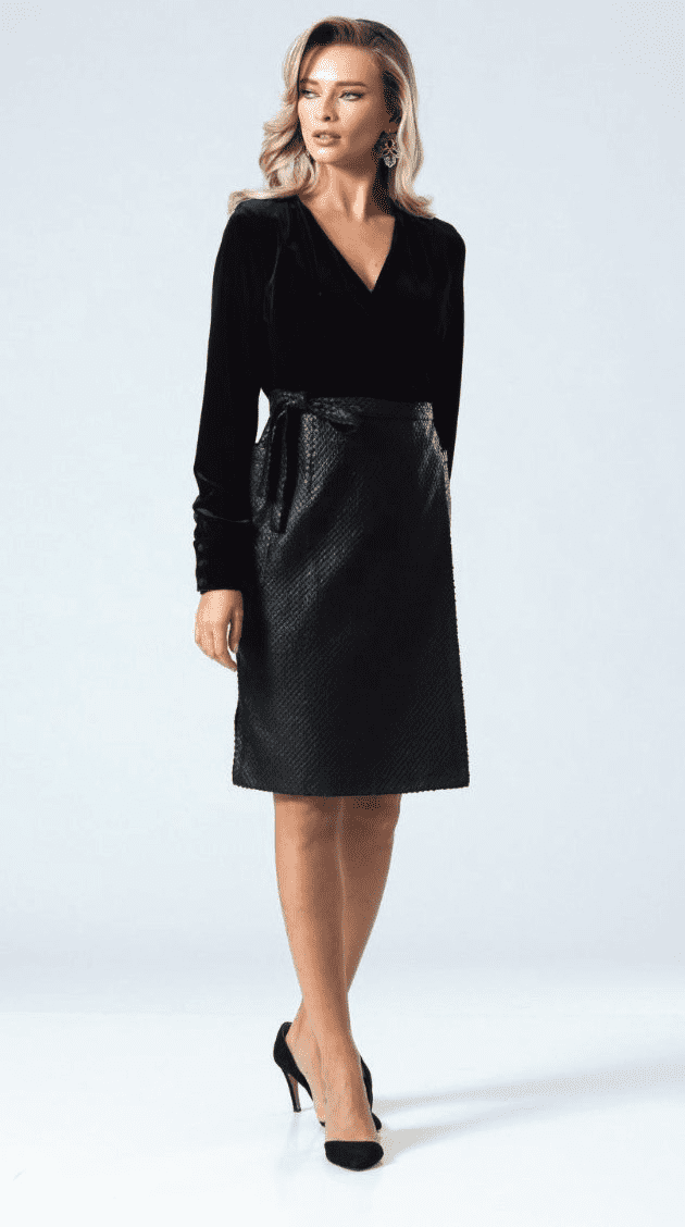 Rochie din catifea și piele eco, 280 lei