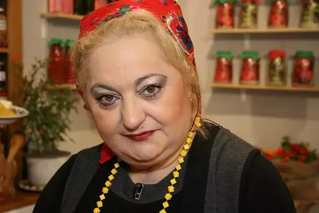 cum-se-simte-marinela-chelaru-1
