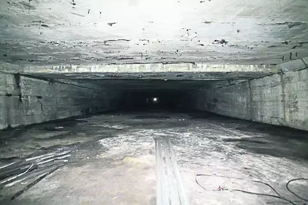 catacombele-de-sub-casa-poporului