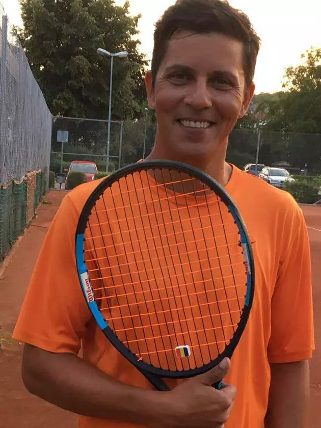 Lucian Viziru este acum profesor de tenis