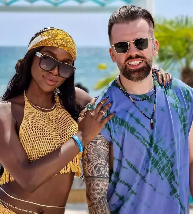 florin-ristei-si-naomi-hedman-in-vacanta