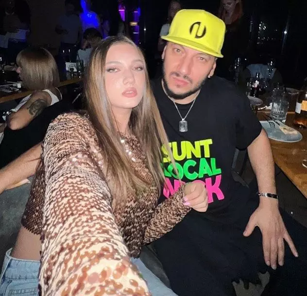 nick-de-la-n-d-relatie-speciala-cu-fiica-lui-adolescenta-ce-nume-celebru-poarta-fata-2_8