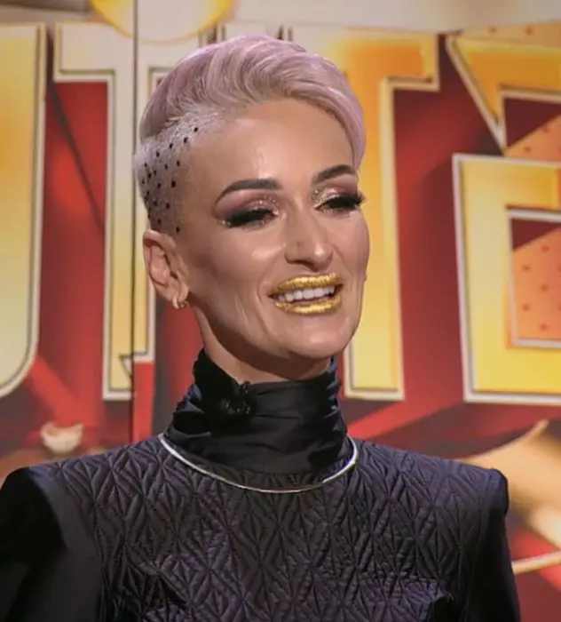 gabriela lucutar la chefi la cutite