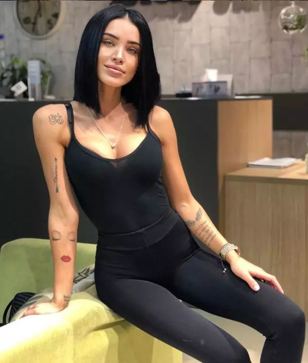 adelina-pestritu-probleme-cu-spatele-a-venit-vremea-sa-incepem-tratamentele_size24