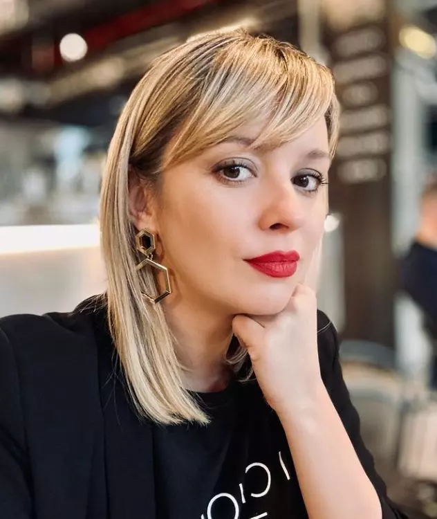 diana dumitrescu 4