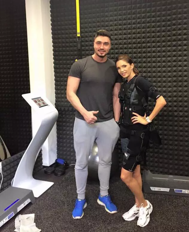 Cristina-Spătar-s-a-despărțit-de-iubitul-tinerel-3