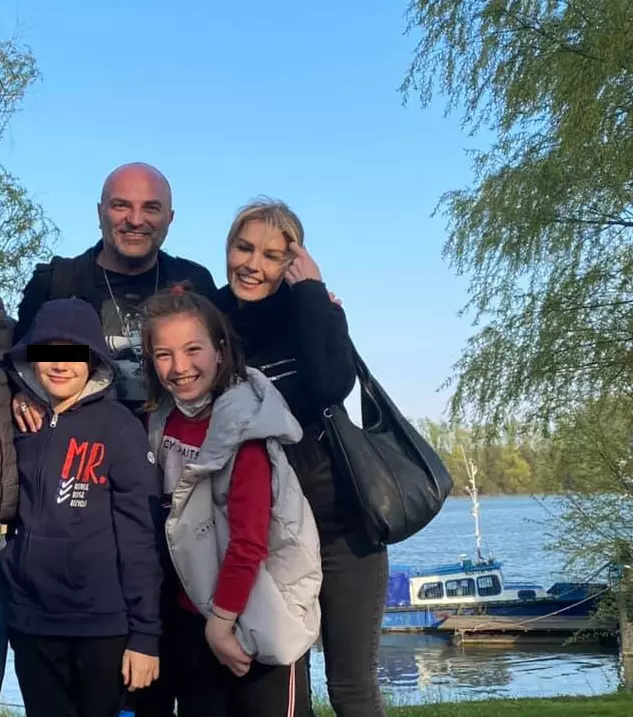 familia-lui-dan-capatos