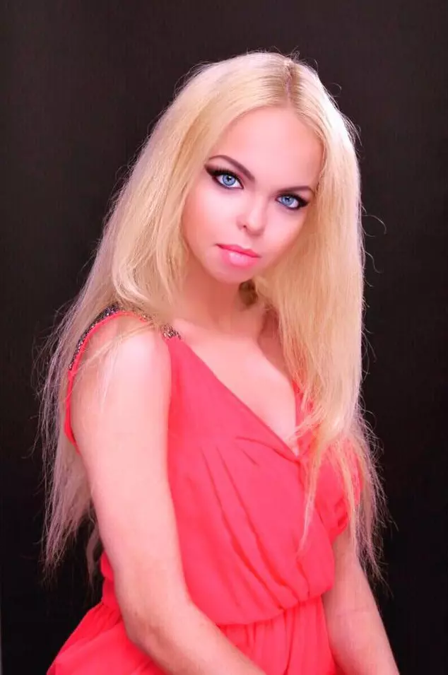 Sabrina Fabian, alias Barbie de România, a leşinat la X factor în 2015