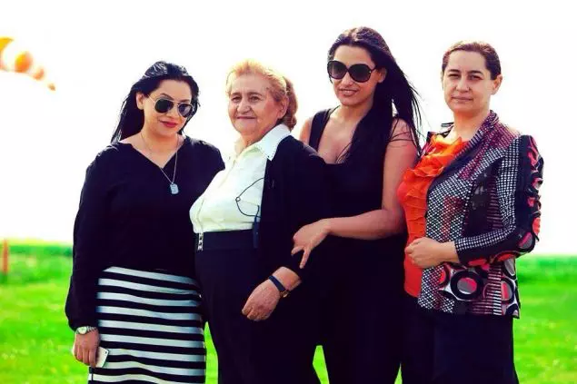 gabi-lunca-si-fiicele