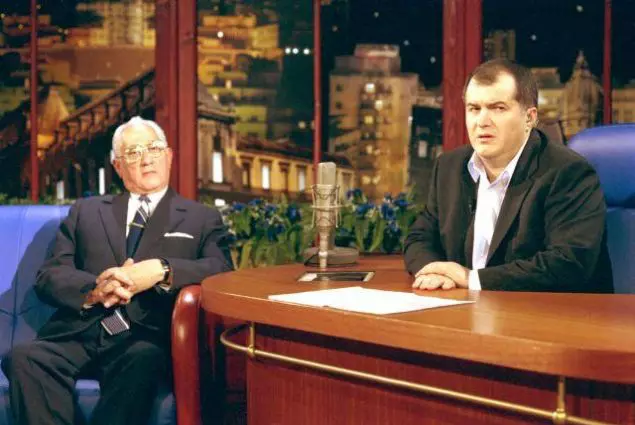 media-144604493652521600