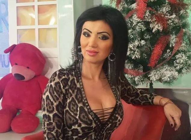 adriana-bahmu