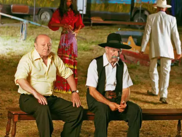 media-147195774921941100