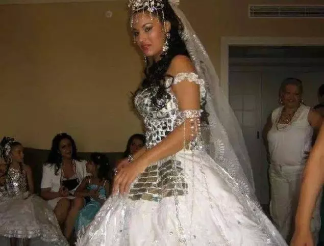 media-145494343213604700