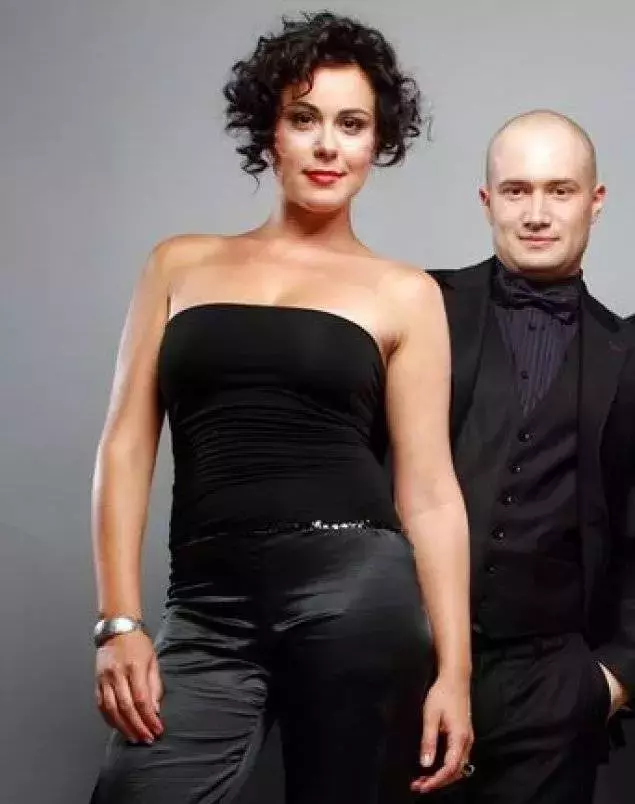 mirela-zeta-1