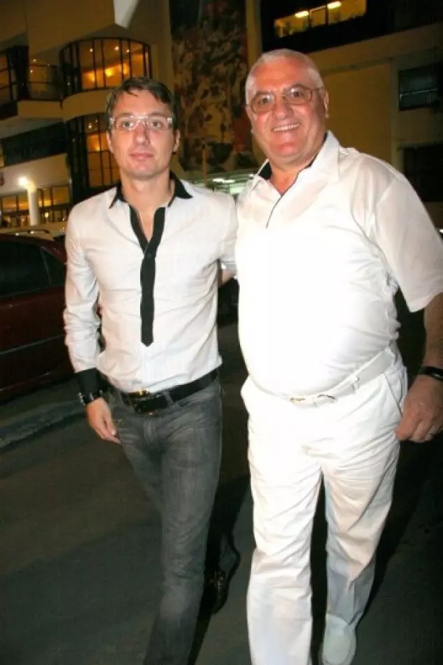 media-144560655006182000-1