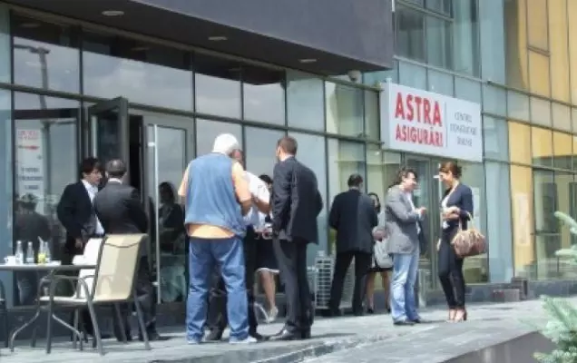 astra-asigurari-636×400