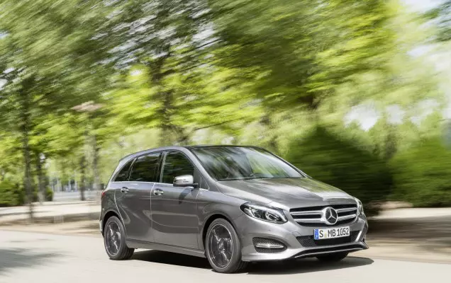 daimler mercedes-benz ungaria