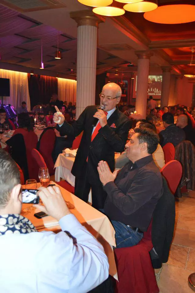 282894_310779432367544_2031048074_n