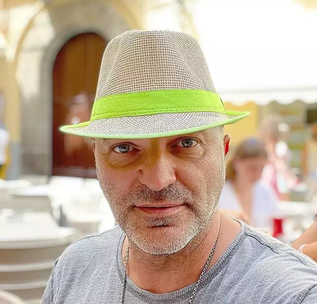 dan-capatos-lipsa-extra-night-show-6