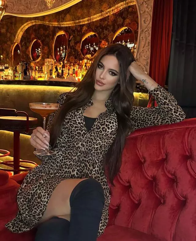 Eva Zaharescu, fiica Andreei Berecleanu (8)
