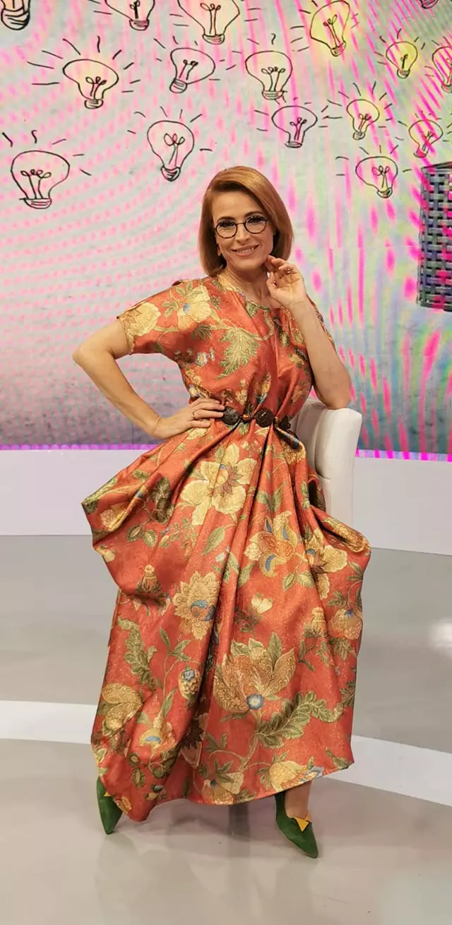 Monica Davidescu (6)