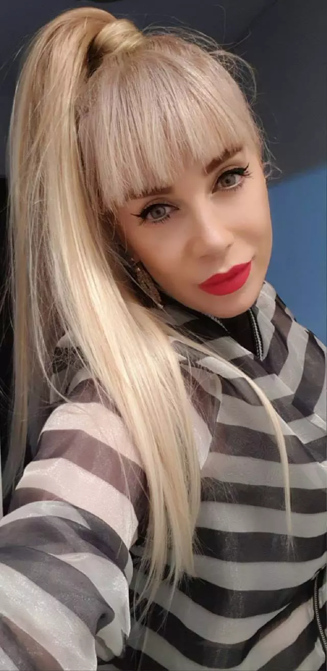 57400130_2109819535722278_1976434479492759552_n