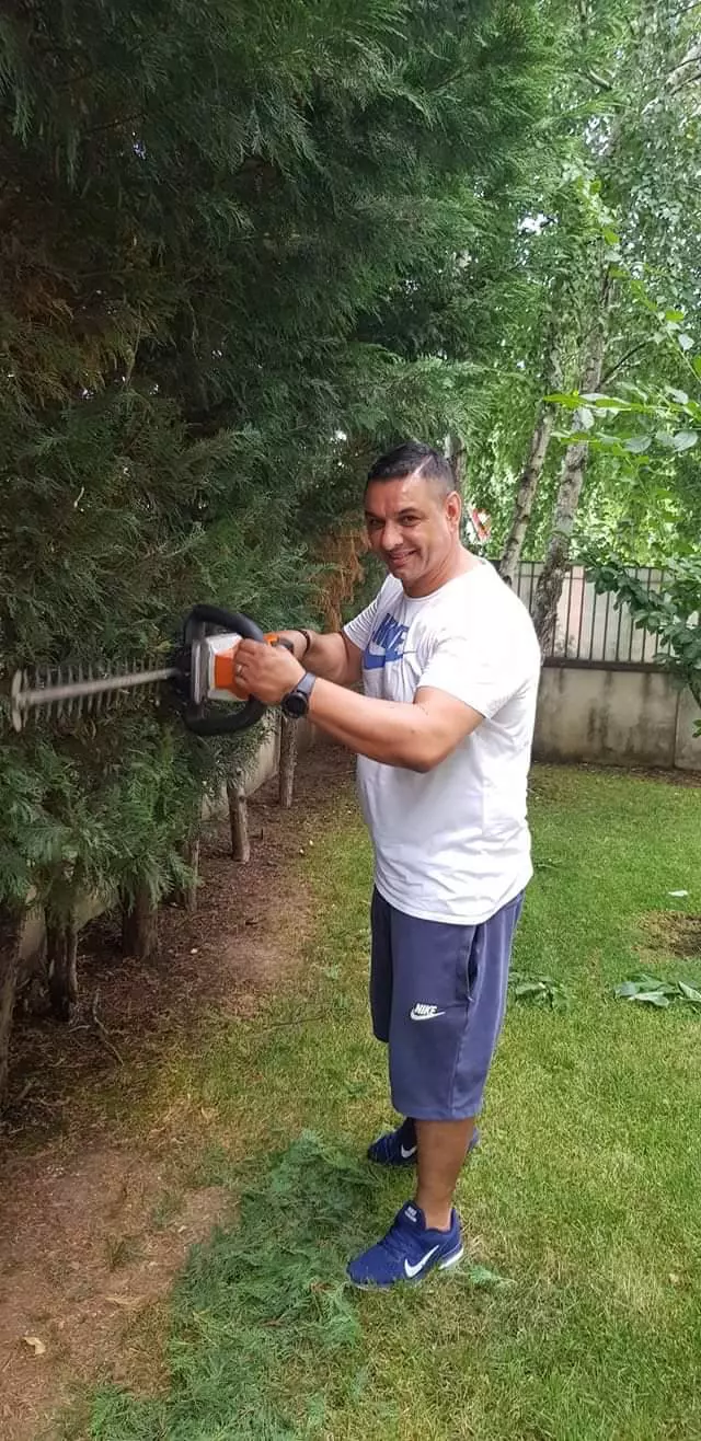 Ionel Ganea este acuzat de soție că o bate