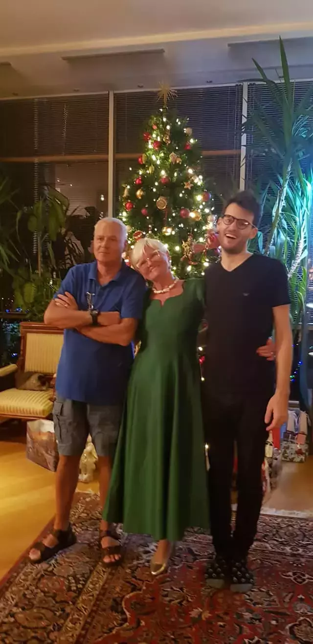 Monica-Tatoiu-soțul-ei-și-fiul-lor-Victor-2