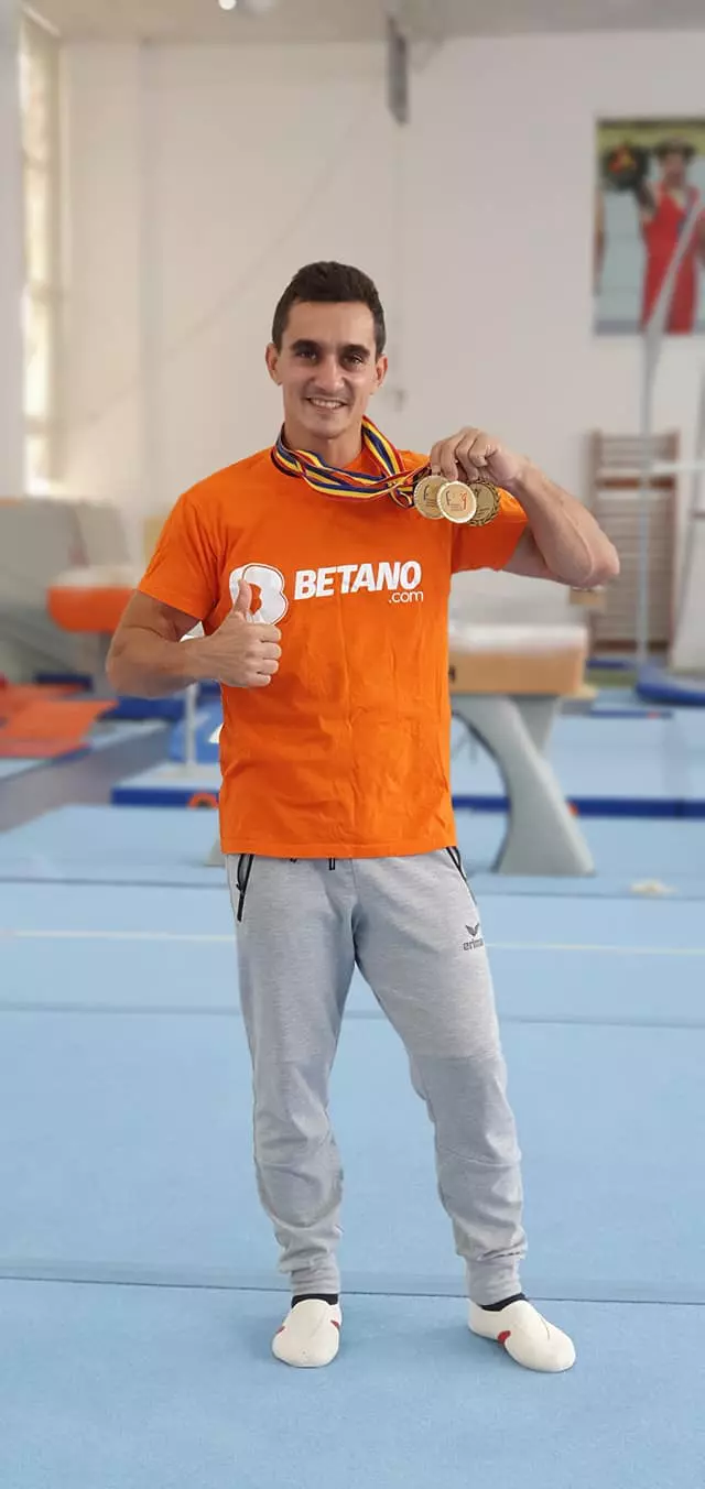 cate-kilograme-a-slabit-Marian-Dragulescu-la-Survivor-12