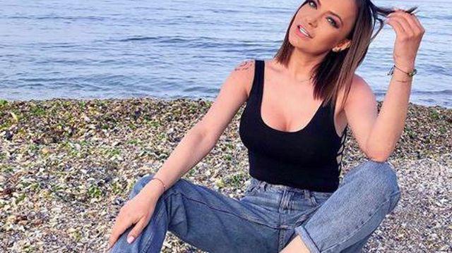 Andreea Antonescu L A Inlocuit Deja Pe Ètefan Manolache Cine Este Noul Iubit Al Artistei Vedete Libertatea Pentru Femei