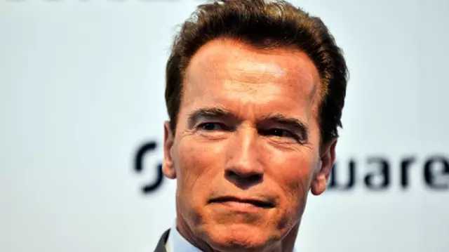 Fost guvernator, Arnold Schwarzenegger doarme în stradă