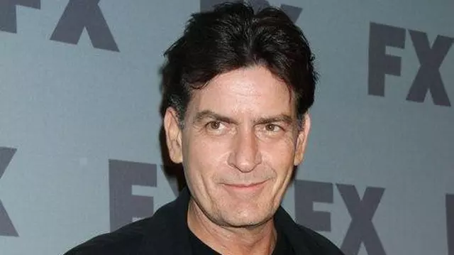 Charlie Sheen s-a supărat pe Rihanna