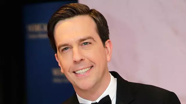 Noul Leslie Nielsen din remake-ul la „The Naked Gun”: Ed Helms 