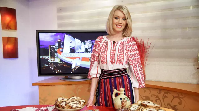 Diana Dumitrescu, în costum popular pentru ediţia de Paşte „De Suflet”