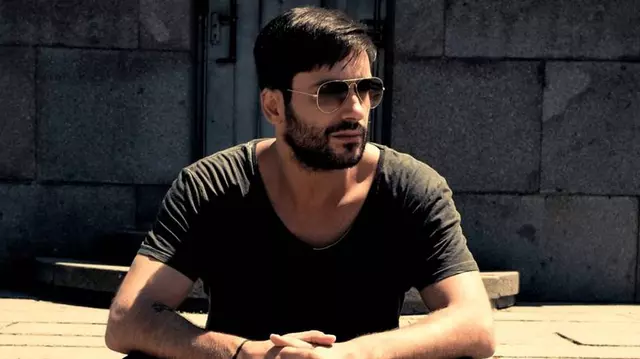 Radu Vâlcan joacă rolul unui tip rebel în pelicula „Rumeno”