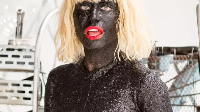 FOTO: Loredana a lansat videoclipul piesei "Risipitor"