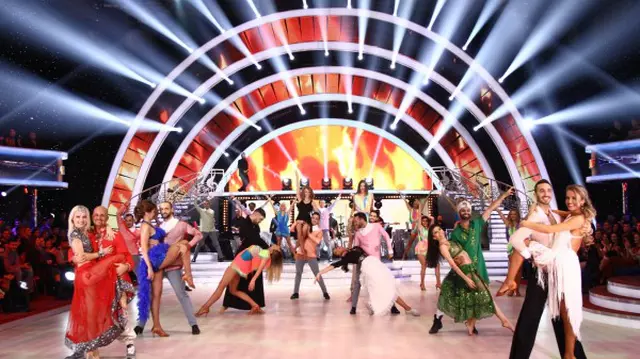 Vedetele de la „Dansează printre stele” se antrenează pentru rock’n’roll | FOTO