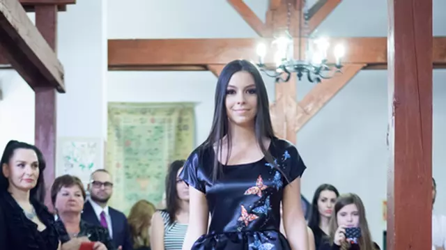Artistul Cristi Martin și designerul Carmen Burtea au lansat colecția Art Up!